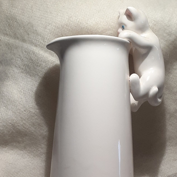 Blue-eyed Kitten Creamer - Avon vintage - Picture 4 of 10